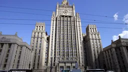 Россия высылает группу венгерских дипломатов в ответ на аналогичный шаг Будапешта